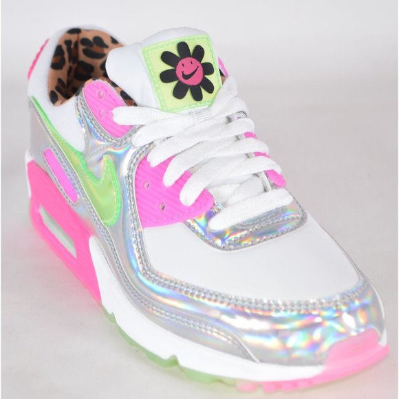 nike pink holographic shoes